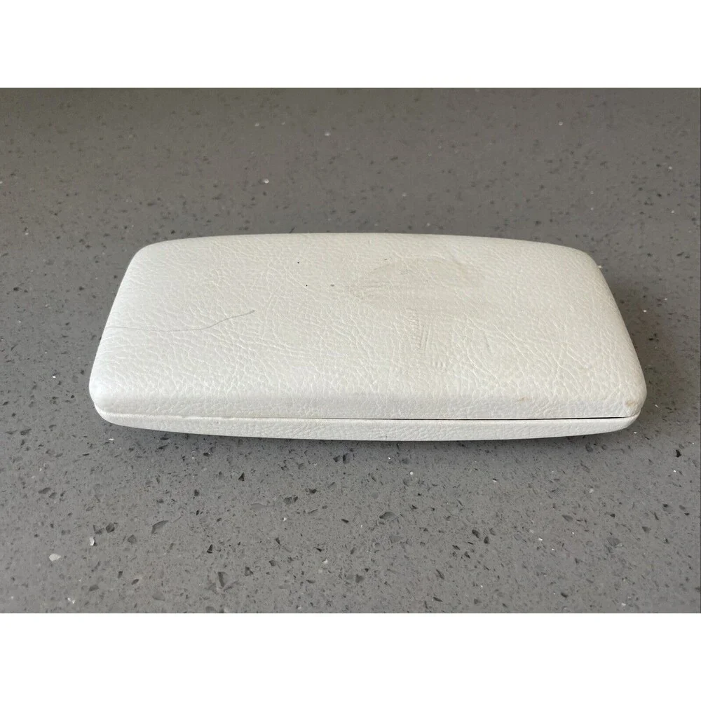 VERSACE WHITE HARD LEATHER CLAMSHELL SUNGLASSES EYEGLASSES CASE 160mmx70mmx55mm